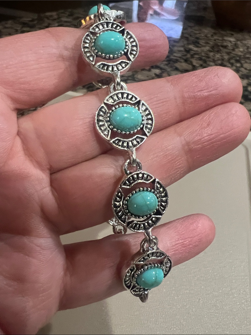 Turquoise Stone Link Bracelet - Women's Silver-Tone Jewelry